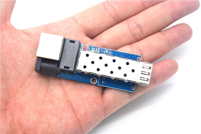 FMC-GE8213-MINI Series 10/100/1000BASE-TX to 1000BASE-X(SFP)